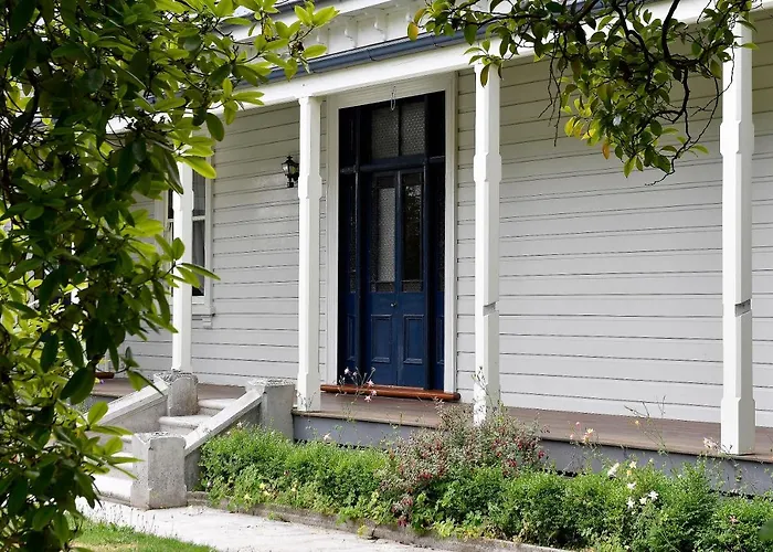 Harold House