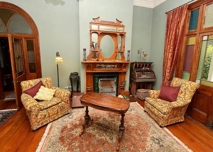 Harold House